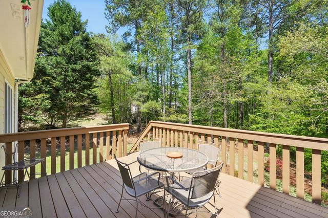 2545 Amberbrook Lane, Grayson, GA 30017