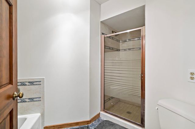 7600 Eileen Street, Eden Prairie, MN 55346