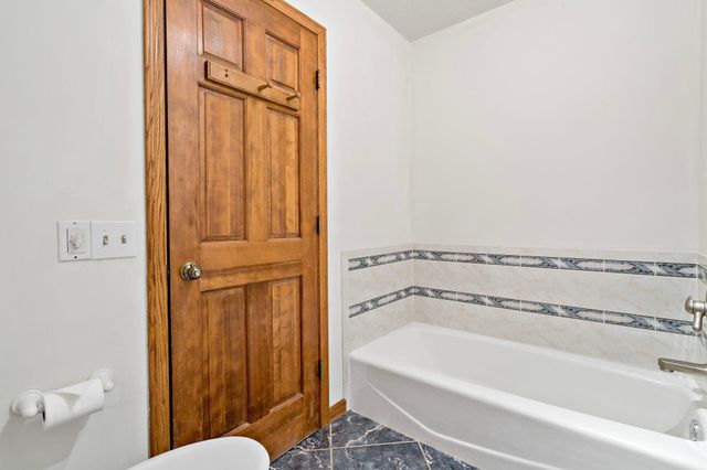 7600 Eileen Street, Eden Prairie, MN 55346