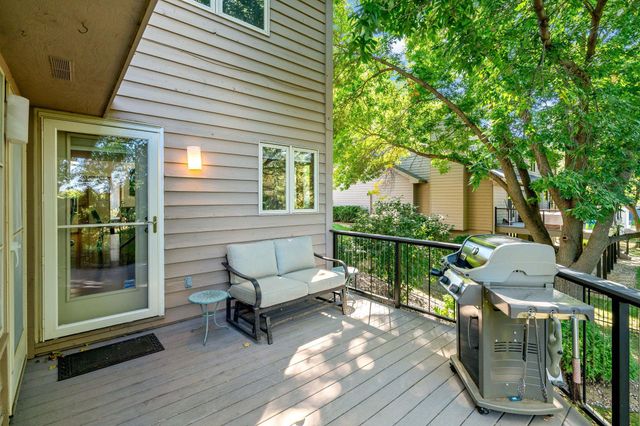 7600 Eileen Street, Eden Prairie, MN 55346