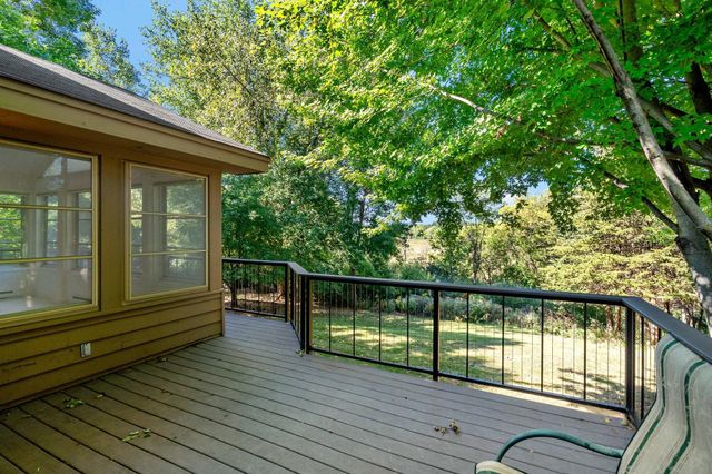 7600 Eileen Street, Eden Prairie, MN 55346