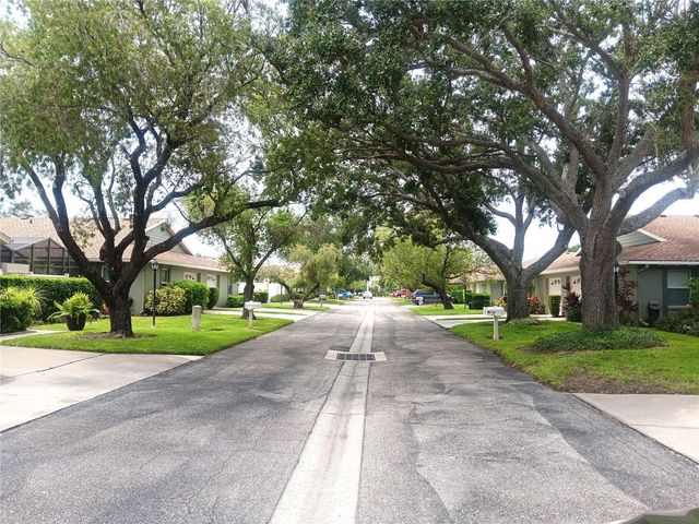 4154 CENTER POINTE CIRCLE 57A, Sarasota, FL 34233