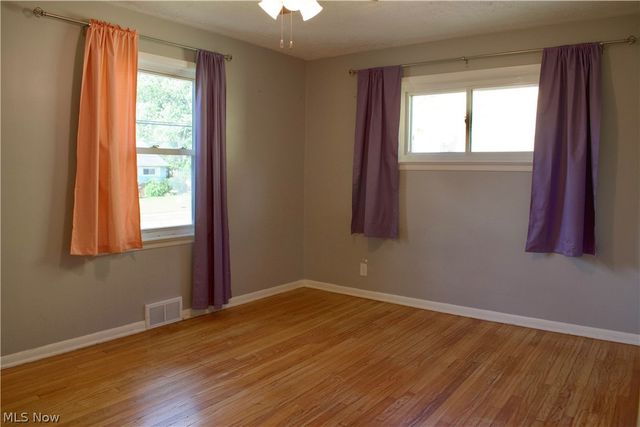 20724 Applegate Road, Maple Heights, OH 44137