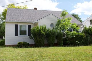 20724 Applegate Road, Maple Heights, OH 44137