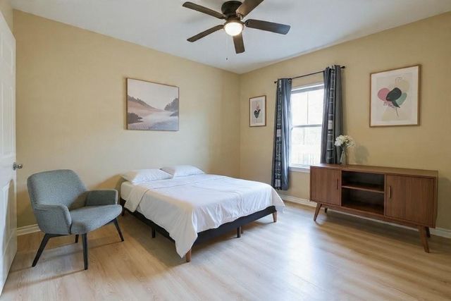 7024 Eastwood Street, Houston, TX 77021