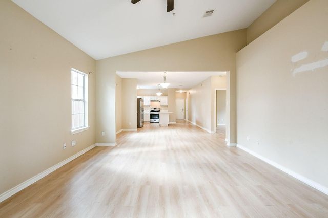 7024 Eastwood Street, Houston, TX 77021