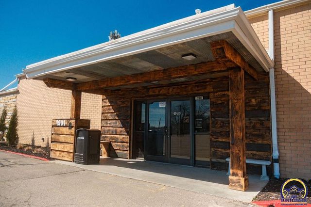 1901 N Kansas AVE, Topeka, KS 66608