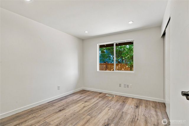17921 NE 27th Street, Redmond, WA 98052
