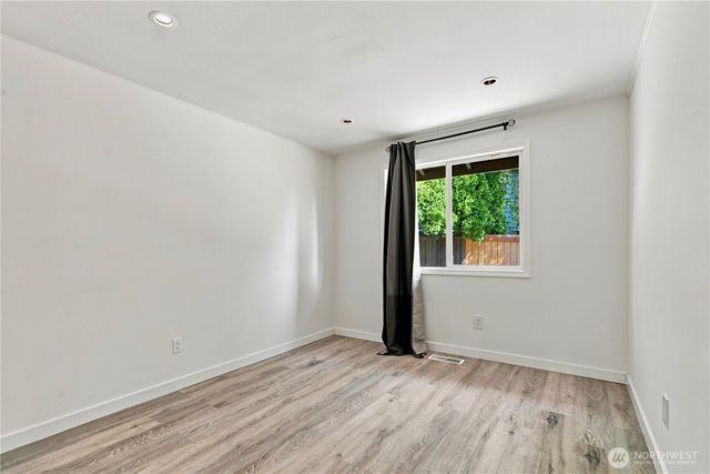 17921 NE 27th Street, Redmond, WA 98052