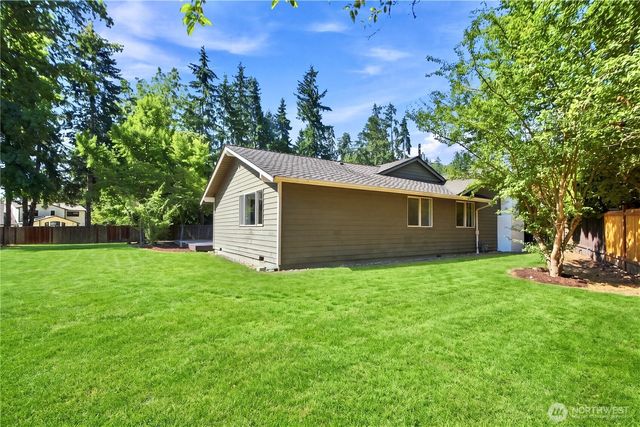 17921 NE 27th Street, Redmond, WA 98052