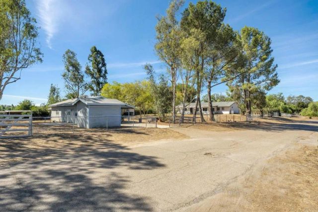 1717 Pine, Ramona, CA 92065