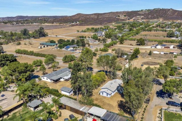 1717 Pine, Ramona, CA 92065
