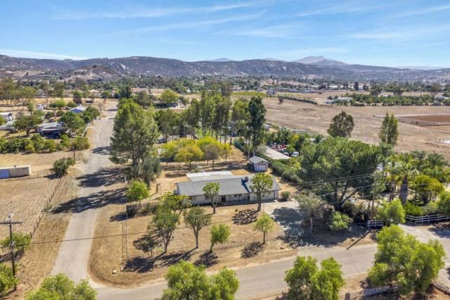 1717 Pine, Ramona, CA 92065