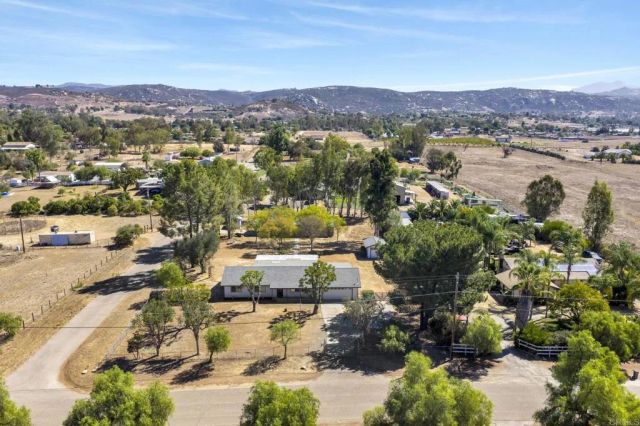 1717 Pine, Ramona, CA 92065