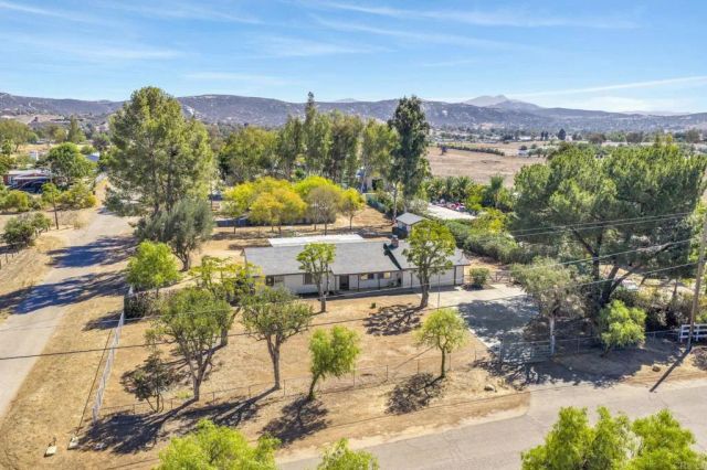 1717 Pine, Ramona, CA 92065