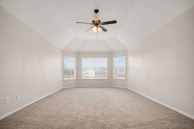 11 Mary Lou Court, Mansfield, TX 76063