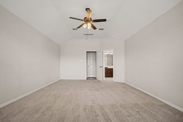 11 Mary Lou Court, Mansfield, TX 76063
