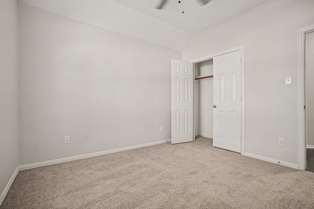 11 Mary Lou Court, Mansfield, TX 76063