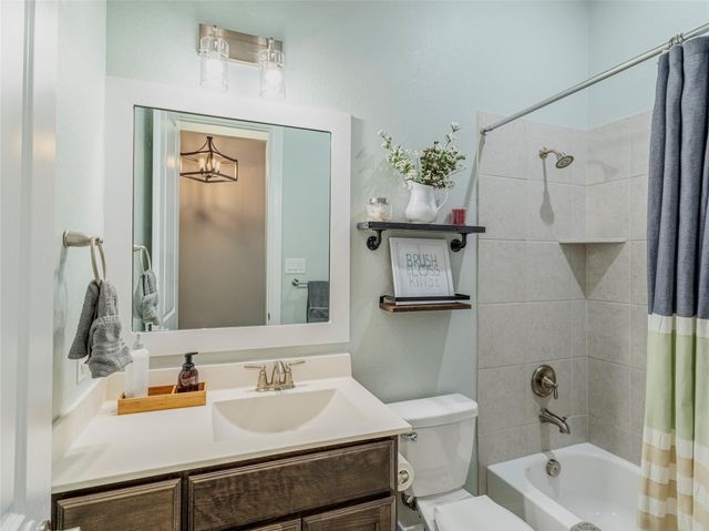 10923 Texas Rose Drive, Missouri City, TX 77459