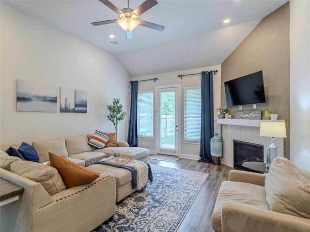 10923 Texas Rose Drive, Missouri City, TX 77459