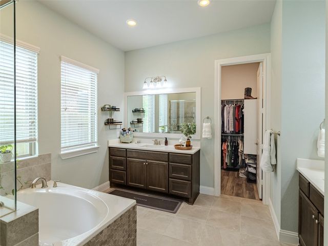 10923 Texas Rose Drive, Missouri City, TX 77459