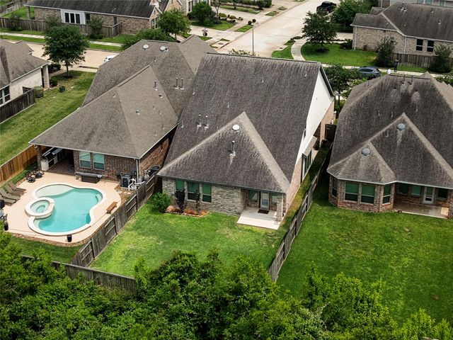 10923 Texas Rose Drive, Missouri City, TX 77459