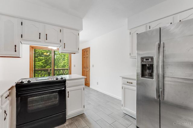 1813 Tuxworth Avenue, Cincinnati, OH 45238