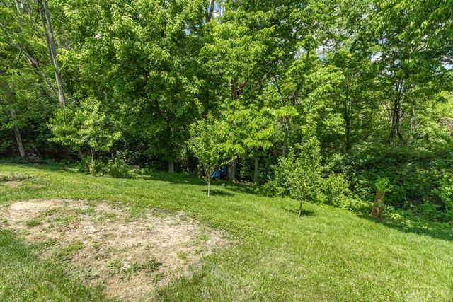 1813 Tuxworth Avenue, Cincinnati, OH 45238