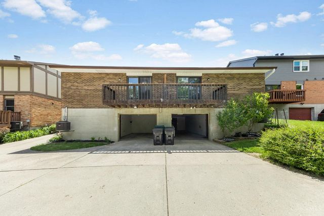1813 Tuxworth Avenue, Cincinnati, OH 45238