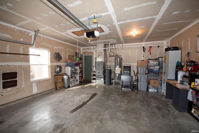 245 W Ramey Street, Rossville, IN 46065