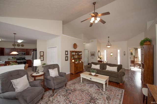 245 W Ramey Street, Rossville, IN 46065