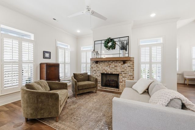 1757 Farmstead Drive, Hixson, TN 37343