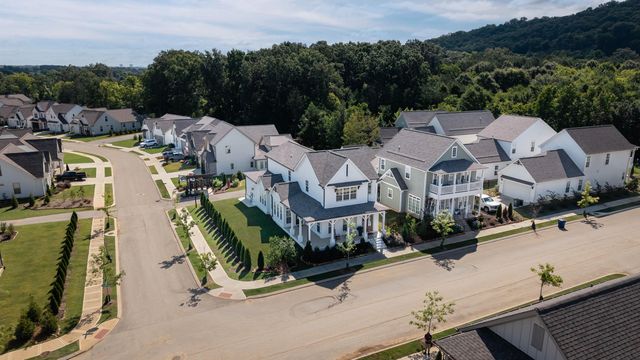 1757 Farmstead Drive, Hixson, TN 37343