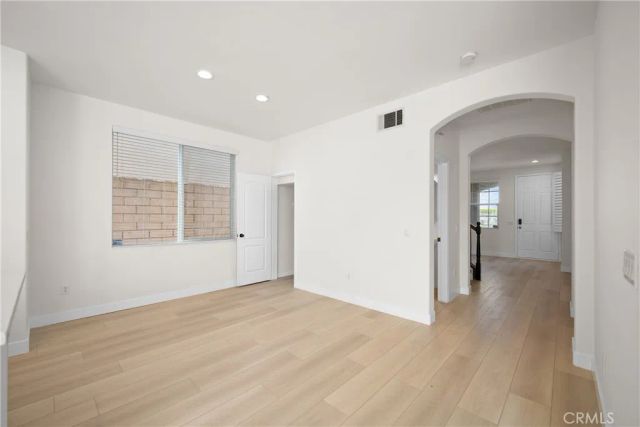 28907 Mirada Circulo, Valencia, CA 91354