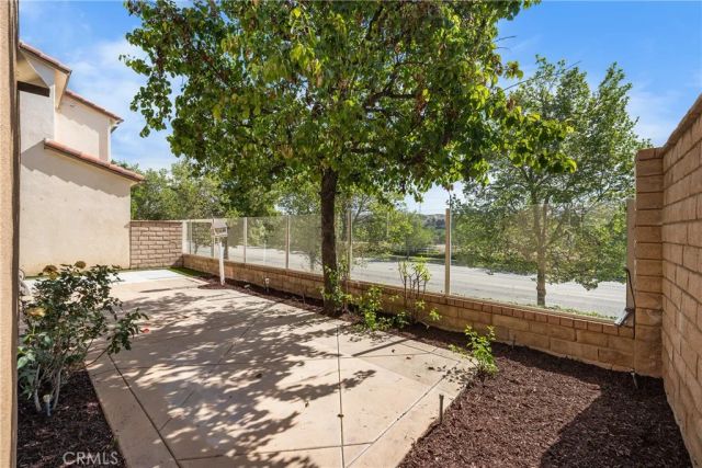 28907 Mirada Circulo, Valencia, CA 91354