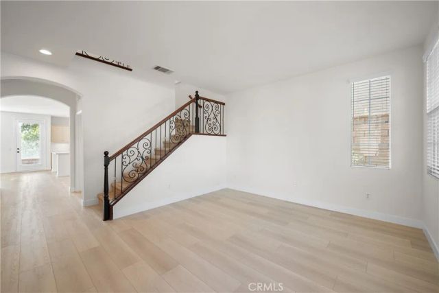 28907 Mirada Circulo, Valencia, CA 91354