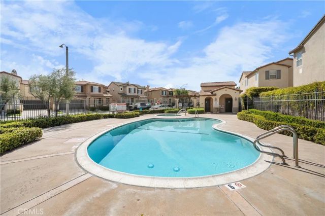 28907 Mirada Circulo, Valencia, CA 91354