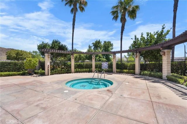 28907 Mirada Circulo, Valencia, CA 91354