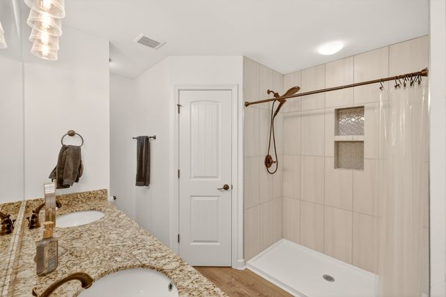 301 Richmonds Retreat Blvd, Christiana, TN 37037