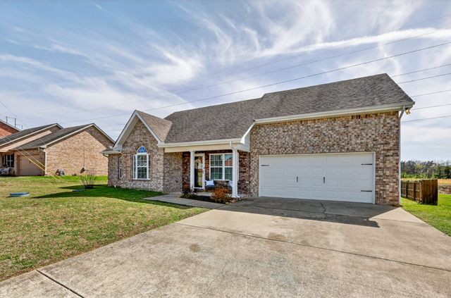 301 Richmonds Retreat Blvd, Christiana, TN 37037