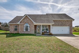301 Richmonds Retreat Blvd, Christiana, TN 37037