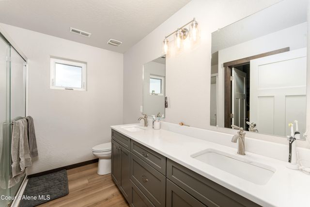 3885 N Pradera LN, Post Falls, ID 83854
