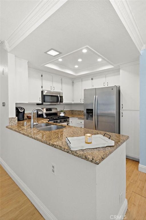 Image 10 of property listing at 18952 Canyon View, Lake Forest, CA 92679