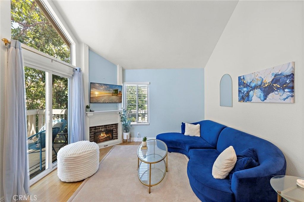 Image 7 of property listing at 18952 Canyon View, Lake Forest, CA 92679
