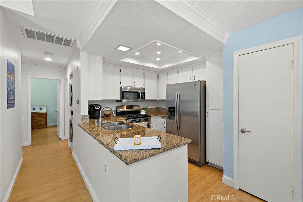 Image 9 of property listing at 18952 Canyon View, Lake Forest, CA 92679