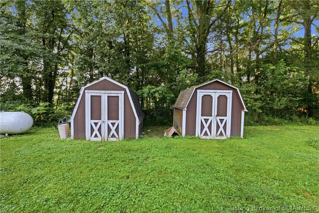 19604 Lakeview Drive, Charlestown, IN 47111