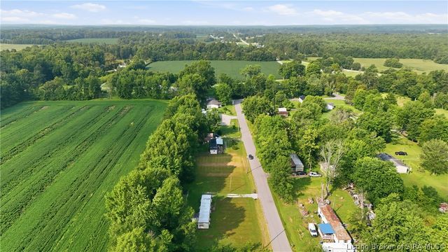 19604 Lakeview Drive, Charlestown, IN 47111