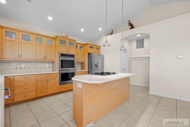 5365 S Tappan Falls Drive, Idaho Falls, ID 83406