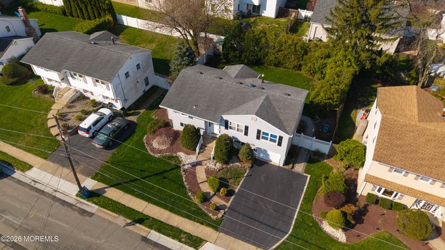 12 Cavan Lane, Hazlet, NJ 07730