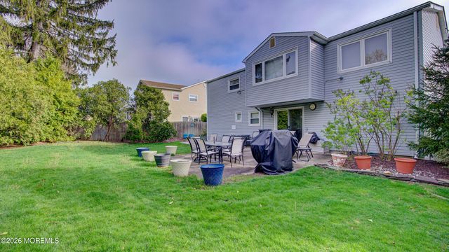 12 Cavan Lane, Hazlet, NJ 07730